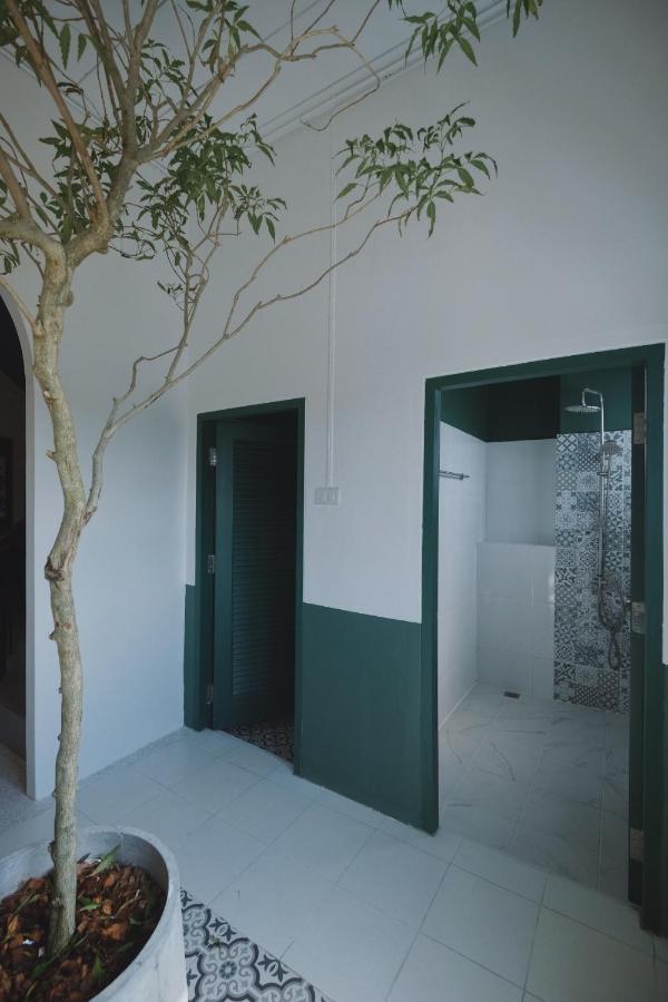 Matou Hostel & Cafe Trang Extérieur photo